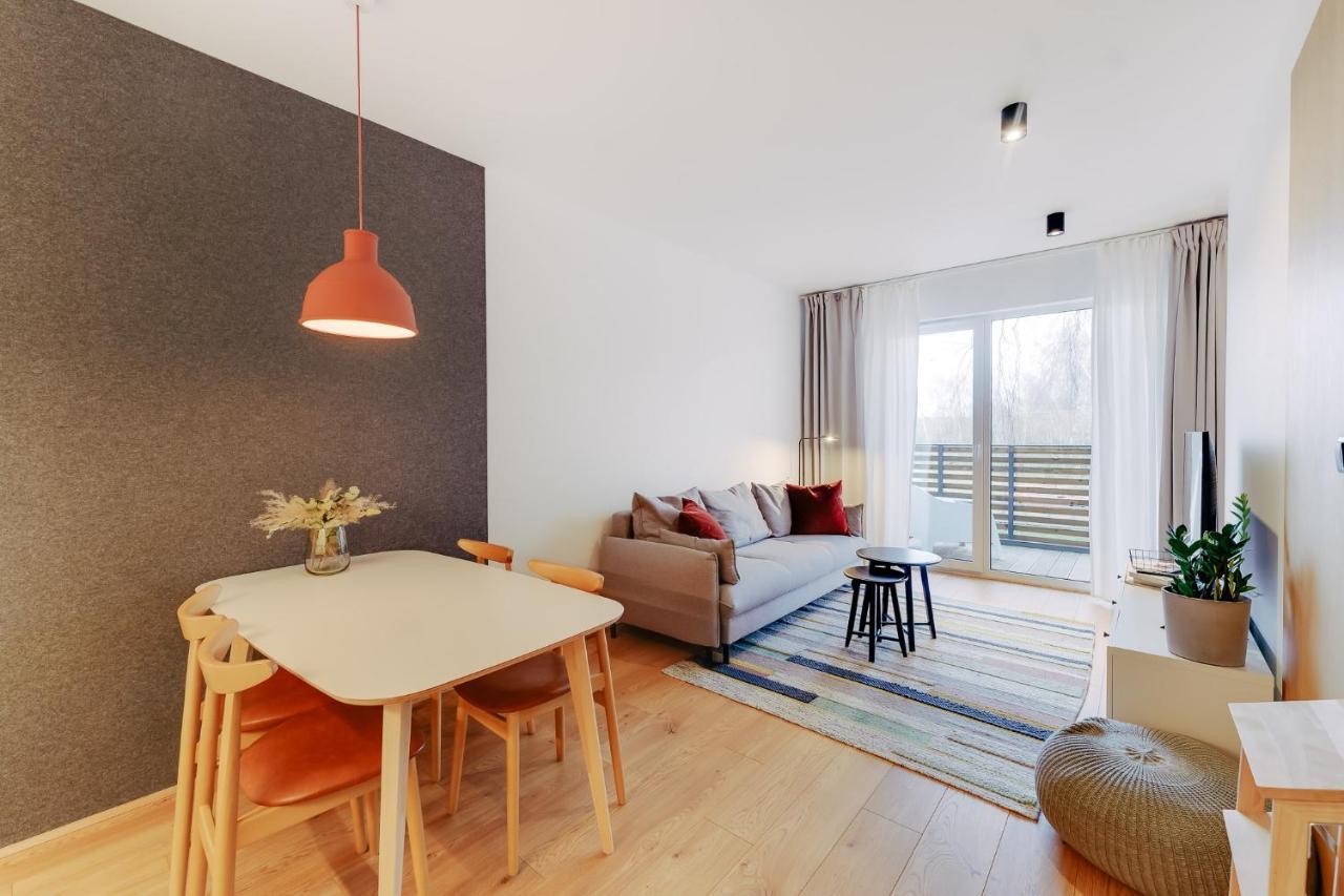 Apartament Oak Tree Surfingbird Дзьвіжино Екстер'єр фото